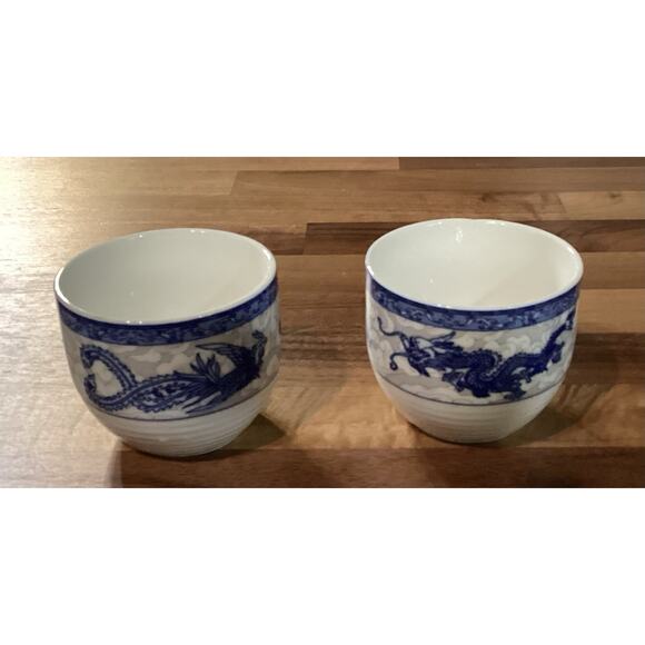 White Jade Porcelain Cheng's Blue Rose Dragon Set of 4 Tea Sake Cups - Picture 7 of 9